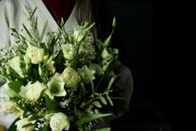 Load image into Gallery viewer, Florist Choice - pastel - Flùr