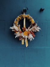 Load image into Gallery viewer, Small Preserved Autumn Wreath - Flùr