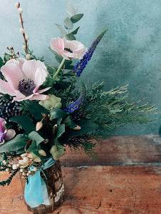 Winter Posy - Florist Choice - Flùr