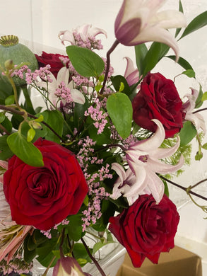 Valentines Florist Choice - Flùr