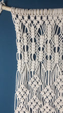 Load image into Gallery viewer, Medium Macrame Wall Hanging - Flùr