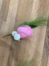 Load image into Gallery viewer, Ladies Buttonholes - Flùr